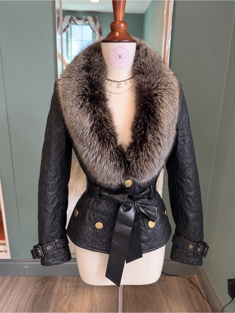 ONLY Luxury Collection Lamb Leather Real Fox Fur Collar Fitted Quilted Jacket XS